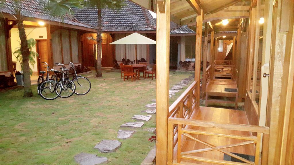 Cempaka Villa Magelang Extérieur photo