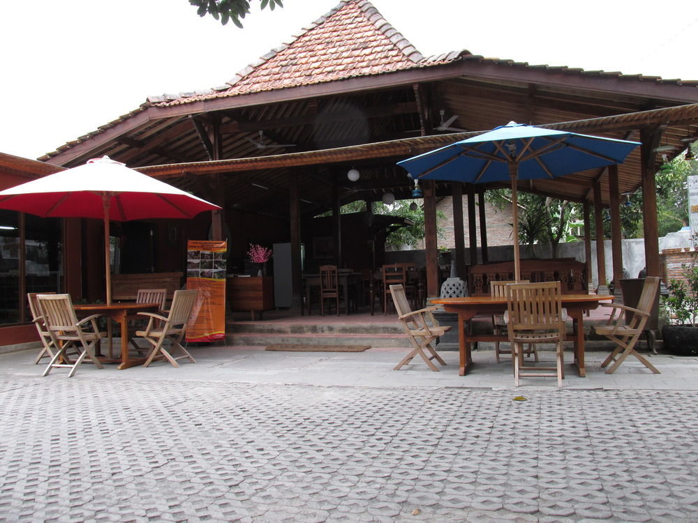 Cempaka Villa Magelang Extérieur photo