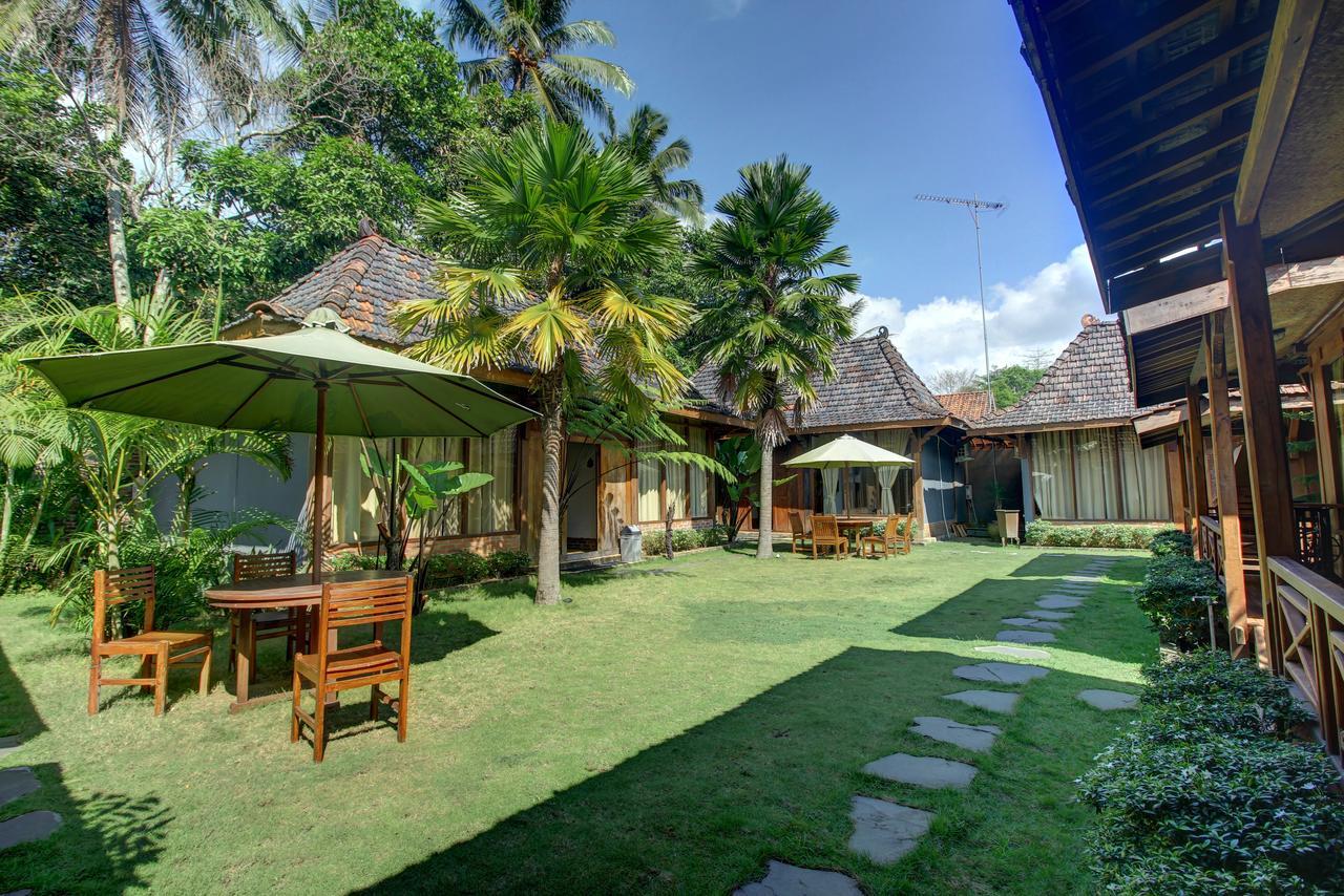 Cempaka Villa Magelang Extérieur photo